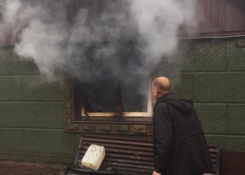 Боевики снова обстреляли Авдеевку: разрушен дом, ранена женщина