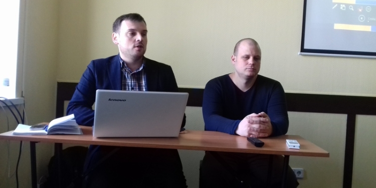 #ВиборчаРеформаChallenge: В Николаеве выступили за гендерный баланс, отмену политической рекламы и избирательных комиссий