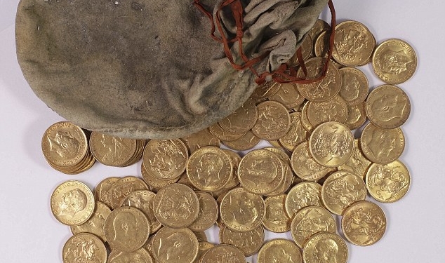 Клад можно найти где угодно: в Англии настройщик пианино нашел золотые соверены в инструменте, который ему привезли на ремонт