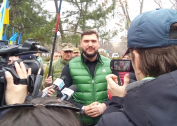 “Простые люди на защите государства”: в Николаеве прошел Марш Добровольцев