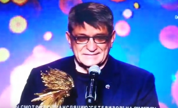 Честь и достоинство. Российский режиссер Александр Сокуров призвал освободить Сенцова и не трогать детей на митингах