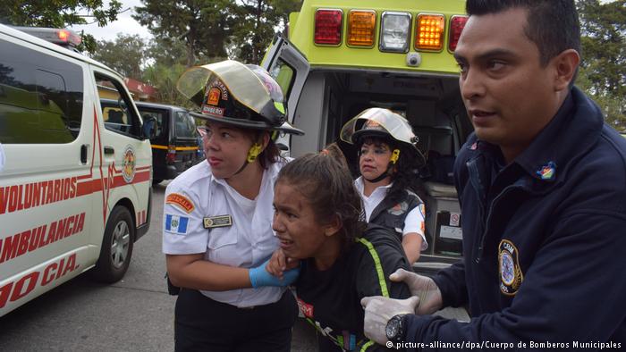 В Гватемале во время пожара в детском доме сгорело 22 человека. Причина - поджог 1