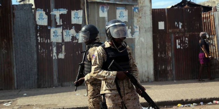 На Гаити автобус въехал в толпу – погибли 34 человека, ещё 15 ранены