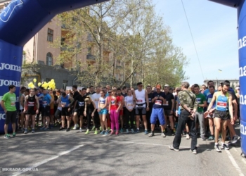 Бегуны, готовьтесь – через месяц пройдёт Николаевский полумарафон
