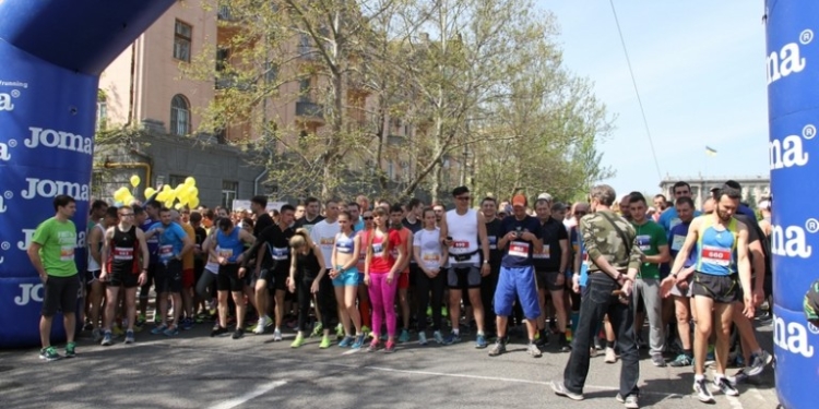 Бегуны, готовьтесь – через месяц пройдёт Николаевский полумарафон