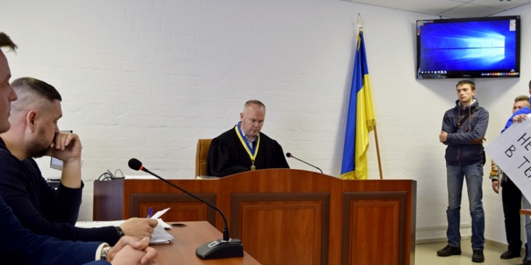 Суд принял неожиданное решение по иску экс-главы конкурсной комиссии на директора Николаевского русдрама