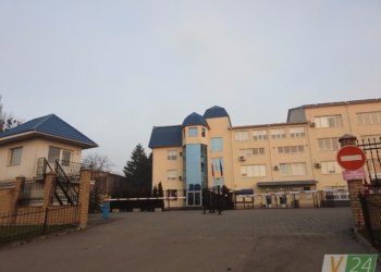 В Луцке из гранатомета обстреляли Генконсульство Польши