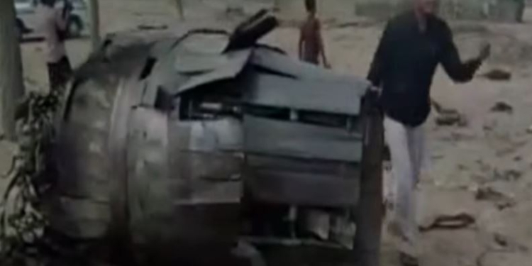 В Индии на деревню упал истребитель российского производства