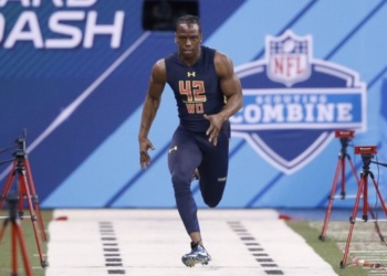 А мог получить остров. Американский футболист все сделал правильно, но выбрал не те бутсы