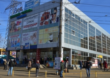 «Мы удивлены появлению инсинуаций вокруг нашей компании» – директор «Украиночки», которую николаевцы обвиняют в строительства «будкограда» на Колосе