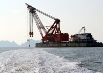 В Южной Корее поднимут со дна печально известный затонувший паром, на котором погибло более 300 человек