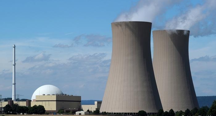 В Германии эвакуировали персонал пяти АЭС – из-за самолета