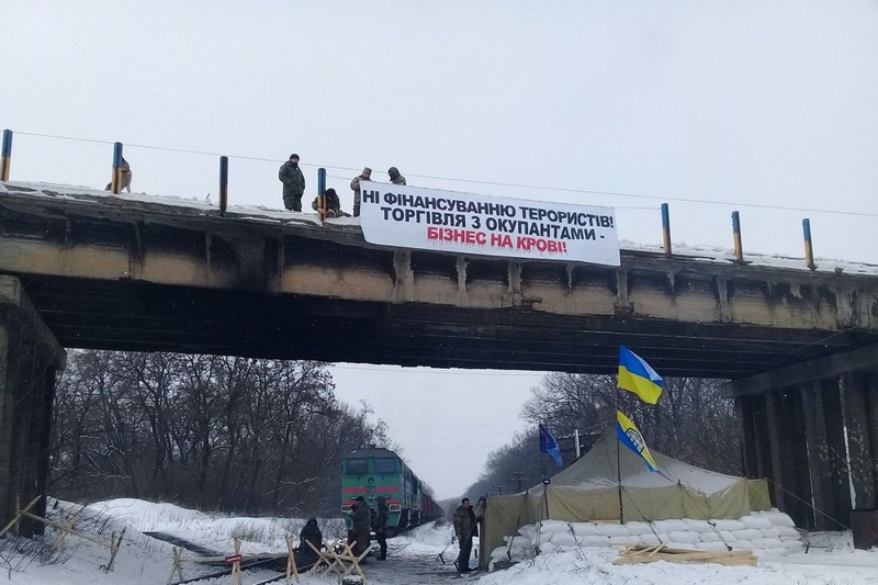 В Минске анонсировали снятие экономической блокады с ДНР/ЛНР 1