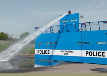 Для себя или на экспорт? В Словакии создали машину для подавления акций протеста