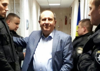 Печерский суд отклонил требование ГПУ заключить под стражу экс-начальника Никморпорта Василия Капацыну