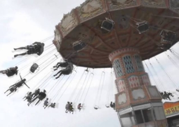 В Китае рухнула карусель на ходу – девятеро пострадавших