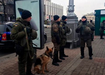В Киеве усилили меры безопасности – несколько дней город будут охранять 1400 полицейских и нацгвардейцев