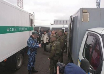 12 заключенных, отбывавших заключение в Крыму и этапированных в Россию, передали Украине