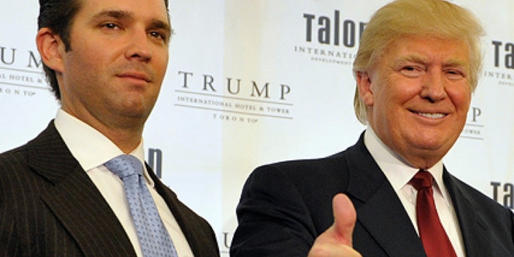 На сигареты? Трампа-младшего обвиняют в получении $50 тыс. за выступление на мероприятии, организованного РФ по Сирии