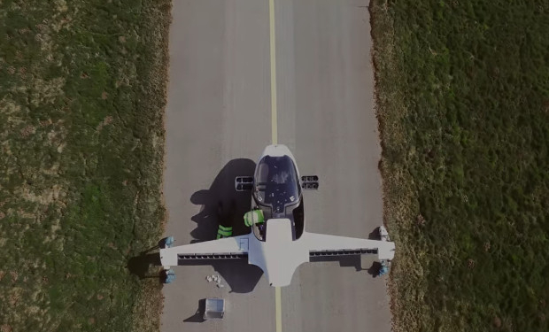 Еще один летательный аппарат будущего – электрический пассажирский конвертоплан. Испытания уже идут