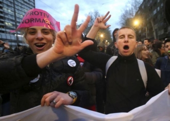 В Сербии митингуют против новоизбранного президента Вучича