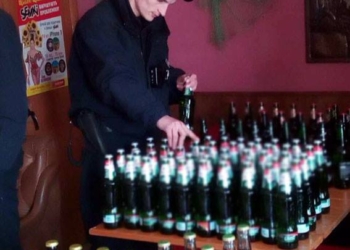 В Варваровке и не только: в Николаеве продолжают торговать алкоголем без лицензии