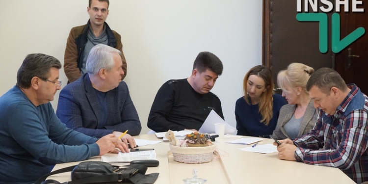 Комиссия ЖКХ ещё раз потребовала вынести на сессию Николаевского горсовета вопрос о расторжении контракта с директором ЖКП «Південь»