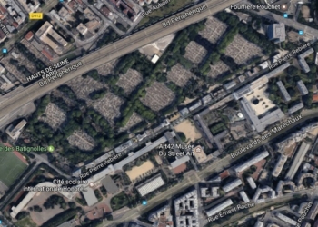 Не только наша проблема: кладбищенские вандалы орудуют и во Франции