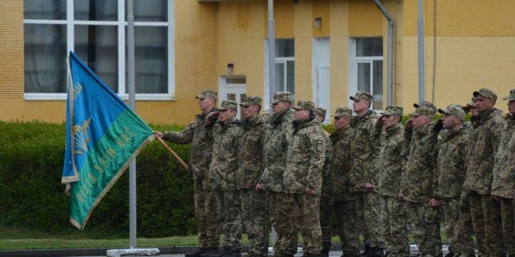 Николаевские десантники усовершенствуют свои навыки и умения под руководством международных инструкторов