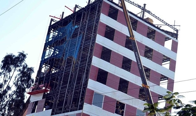 Дом из солнечных батарей, экодома и высотки за месяц. Вот так теперь строят жилье