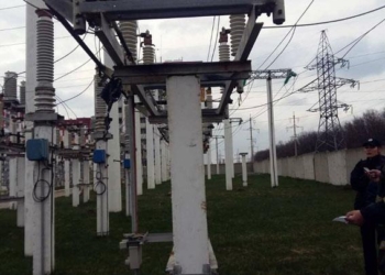 Хотели эффектное селфи: в Харькове 12 – и 13-летний мальчики пострадали от удара током в 110 тыс. вольт