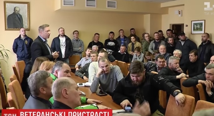 Новые и старые ветераны воевали за бюджетные деньги. АТОшники победили