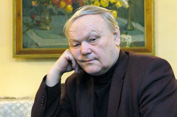 Умер поэт Борис Олийнык 1