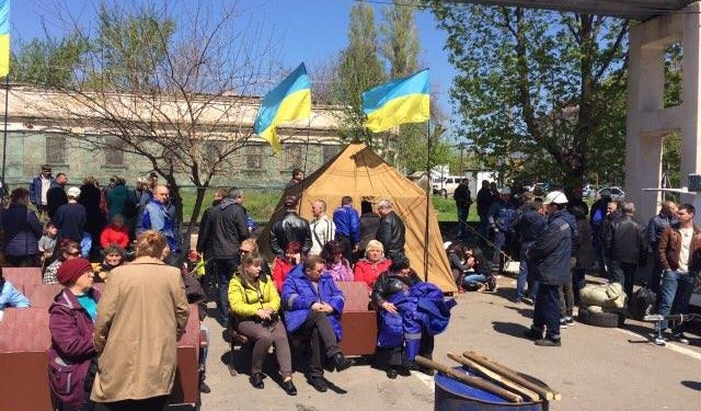 Протест не остался незамеченным. В Минтранссвязи состоится совещание по ситуации в Николаевском морпорту