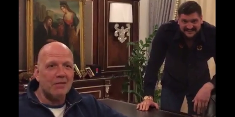 “Привет-привет”. Губернатор Савченко объяснил, почему он не плагиатор