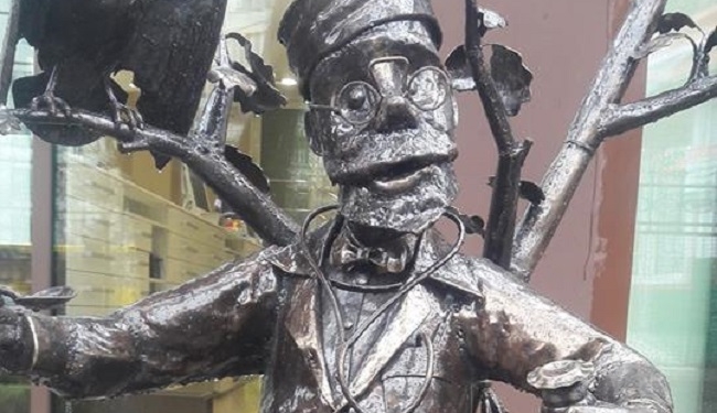 Приходи к нему лечиться. В Одессе открыли памятник доктору Айболиту