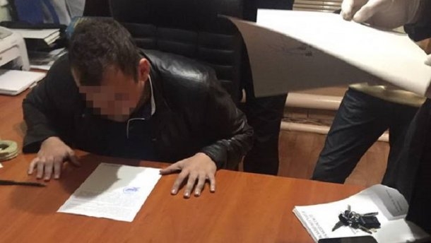 В Одесской области на взятке поймали следователя полиции