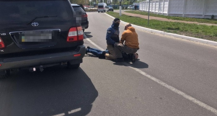 Пограничник требовал с предпринимателя полмиллиона