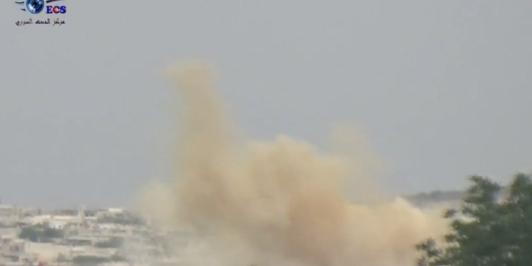 Новая химическая атака в Сирии. Бомбу сбросили с вертолета