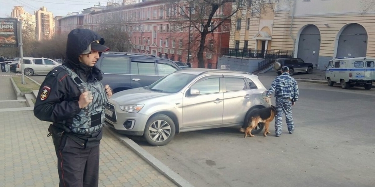 В Хабаровске напали на ФСБ. Есть убитые и раненые