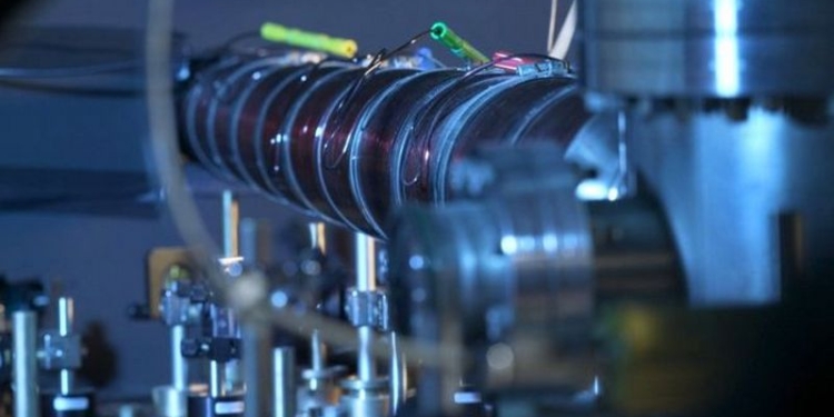 Американские ученые получили жидкость с “отрицательной массой”