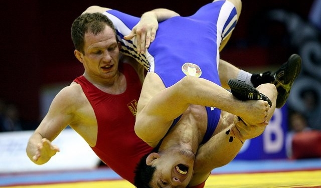 Украинский борец Федоришин лишен серебра Олимпиады-2008 из-за допинга