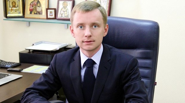 Самый выгодный бизнес в Украине – “пилить бюджет”: украл $1 млрд., отдал 4 млн.