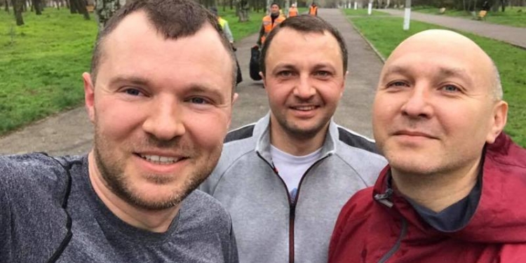 Заместитель николаевского губернатора надеется привлечь горожан к бегу по утрам обещаниями селфи и подарков