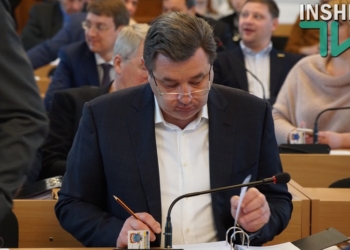 У Сенкевича предложили отдавать в аренду землю под автогаражными кооперативами в Николаеве