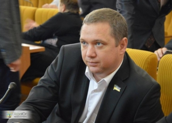 Э-декларация: депутат Николаевского облсовета Кормышкин одолжил у своих фирм 24 миллиона, чтобы приобрести 4 квартиры в Киеве (ДОКУМЕНТ)