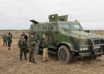 “Козак-2”. Новая военная бронемашина встала в строй