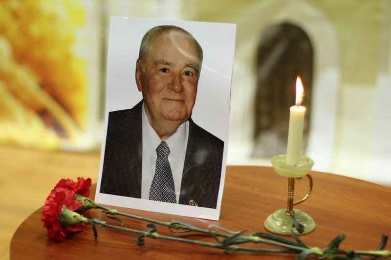 В Николаеве откроют мемориальную доску выдающемуся ученому, писателю, Почетному гражданину города Юрию Крючкову 1