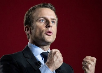 Кандидат в президенты Франции Макрон считает, что ЕС должен ввести санкции против Польши