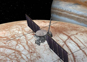 На спутниках Юпитера и Сатурна может существовать жизнь – NASA